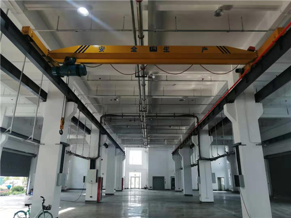 單梁起重機(jī)